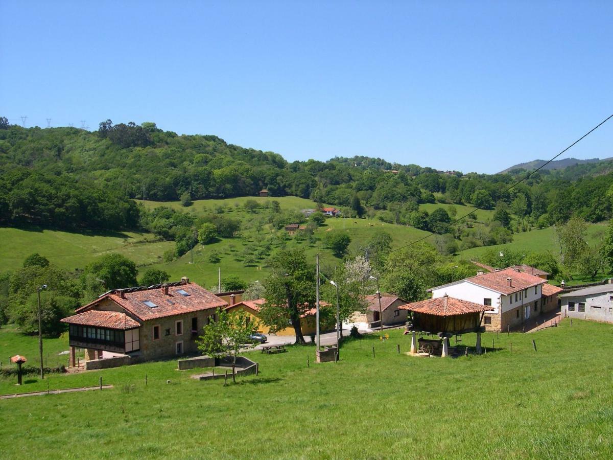 Turismo Rural El Sidron Vendégház Piloña Kültér fotó